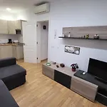 Casa Matele 2 Bed Lejlighed